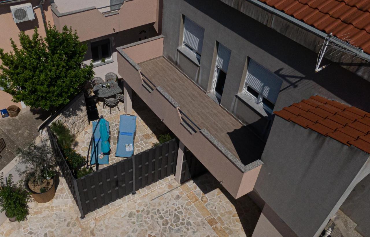 Apartment Stela - Private Terrace & Parking Zadar Buitenkant foto